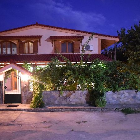Family Villa Kalypso Oreoi Exteriér fotografie