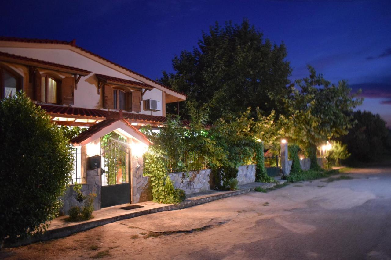 Family Villa Kalypso Oreoi Exteriér fotografie